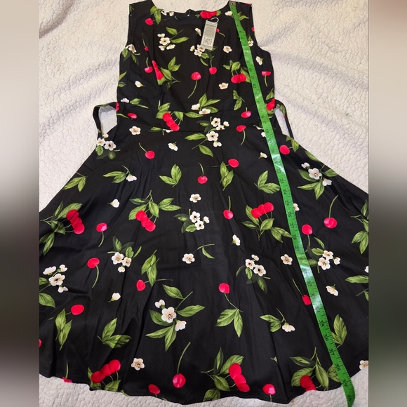 Retro Cherry Dress - Picture 5 of 8